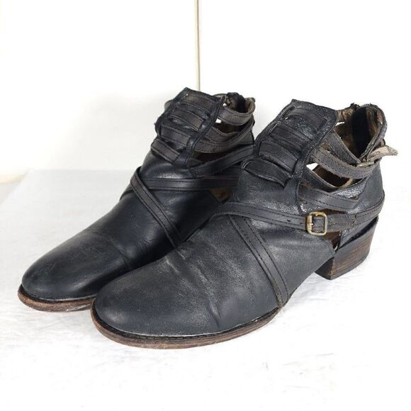 Freebird By Steven Women's Stair US8M Distressed Brown Leather Strappy Booties - Picture 1 of 12